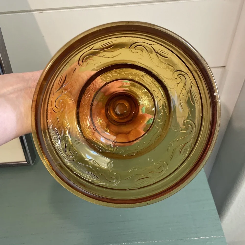 Vintage Risdon Eagle Amber Glass Kerosene Oil Hurricane Lamp with Shade